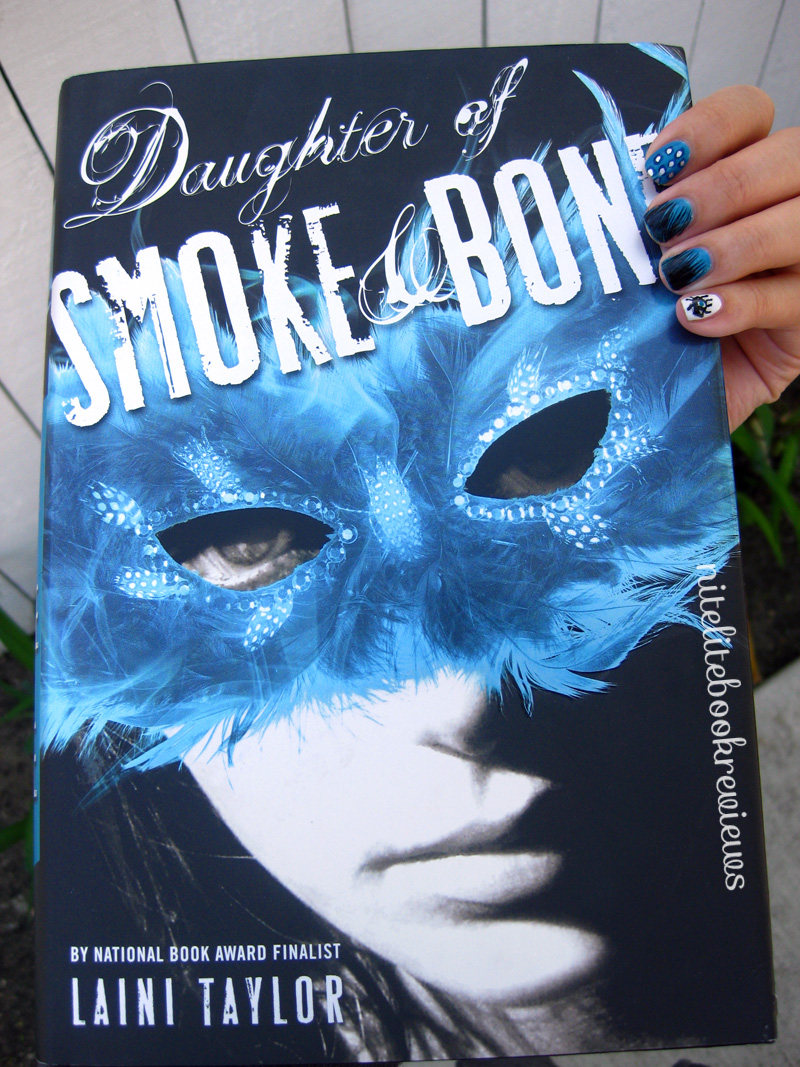 Manicure Monday (41): Daughter of Smoke and Bone